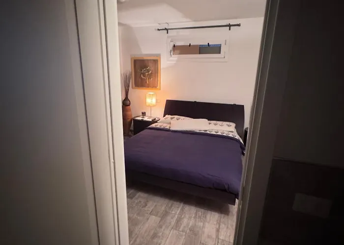 ゲストハウス La Di Isa